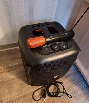 JBL Partybox Encore + mic - 2