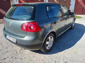 Volkswagen Golf 5 1.9tdi - 2