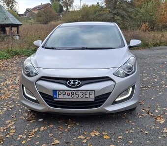 Hyundai i30 1.4 CRDi DOHC 16V Classic - 2