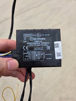 GPS jednotka na sledovanie auta - TELTONIKA FMB120 - 2
