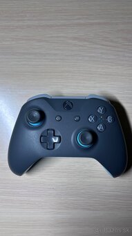 Xbox controller - 2