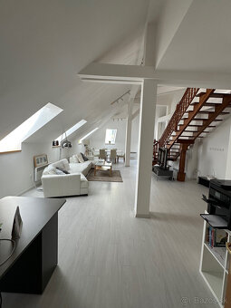 Predaj exkluzívneho 4-izbového mezonetu o výmere 197 m2 na D - 2