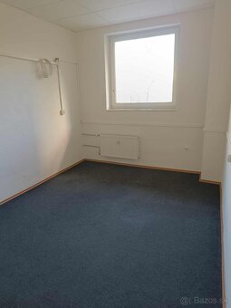 Na prenájom sklad 15 m2 Banská Bystrica - 2