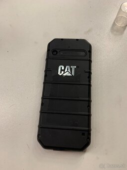 Predam pracovný mobil CAT - 2