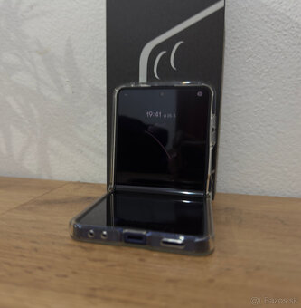 Samsung Galaxy Z Flip7 Blue Shadow - 2