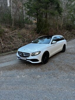 Mercedes Benz E220d - 2