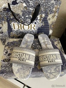 Šedé Christian Dior šlapky - 2