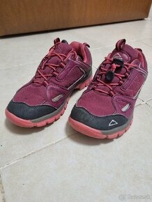 Detské turistické topánky (veľkosť 35) - 2