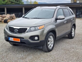 KIA SORENTO 2,2 CRDi 4WD - 2