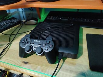 HP Mini Mediacenter a herna konzola - 2