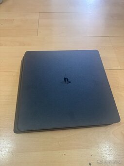 PS4 slim 500 GB - 2