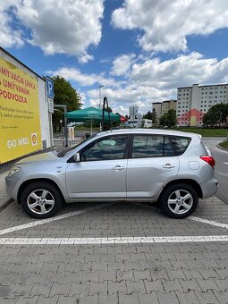 toyota rav4 - 2