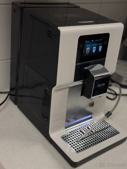 Kávovar KRUPS Intuition EA872A10 - automatický kávovar - 2