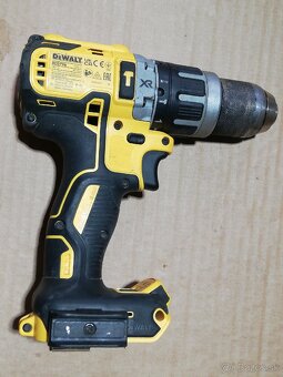 Dewalt 18V akumulátorová vŕtačka - 2