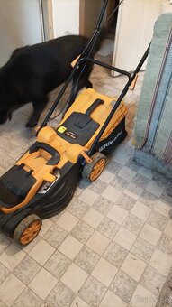 Akumulátorová kosačka RIWALL AKU 20V RALM 3820 - 2