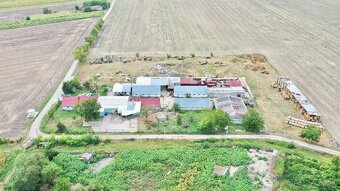 RODINNÁ FARMA S FUNKČNÝM MALOKAPACITNÝM BITÚNKOM - 2