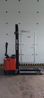 elektr. vzv BT TOYOTA 7SM 10 nosnosť 1000 KG veľmi zachovalý - 2