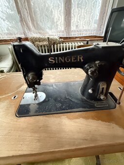 Šijací stroj - 2