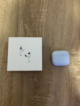 AirPods 3 - 2