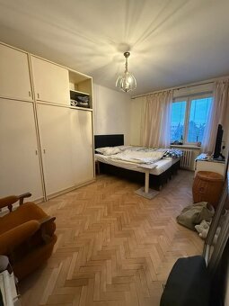 Ružinov 2 izbový byt s balkónom - 2