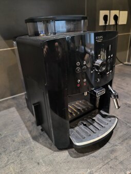 Kávovar Krups ea8110 - 2