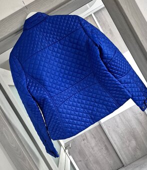 Modrá prešívaná bunda - 2