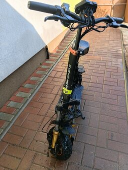 Elektrická kolobežka - 2