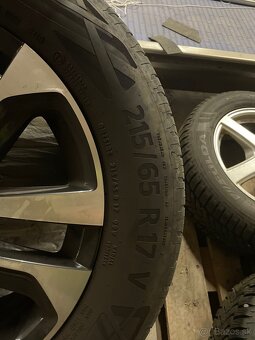 215/65 R17 - 2