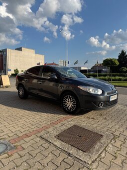 Renault Fluence 1.6,81 kw,r.v.2010 - 2