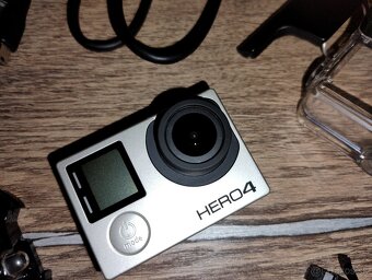 GoPro Hero 4 Black Edition - 2
