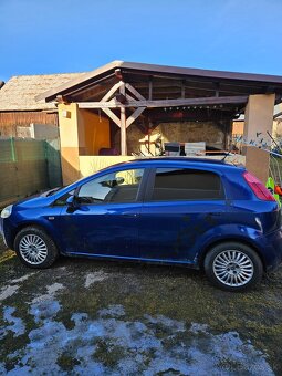 Fiat Grande Punto 1.2 8V Modra metaliza - 2