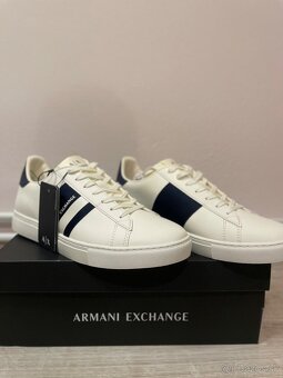 Armani Exchange - 2
