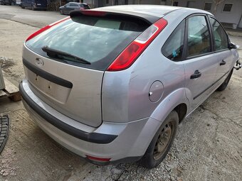 Rozpredám na diely... Ford focus mk2 - 2