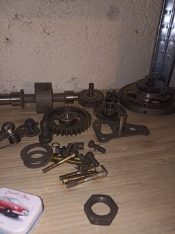 Predám motor Apríla Tuono,Rsv 1000RR - 2