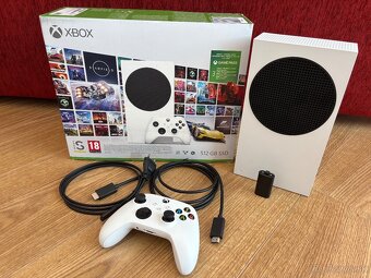 Xbox Series S - v záruke - 2