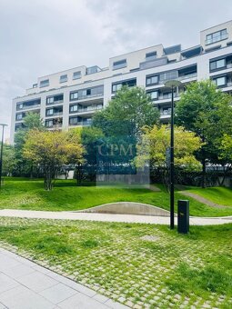 Ponúkam na prenájom 2-izbový byt v projekte Urban residence - 2