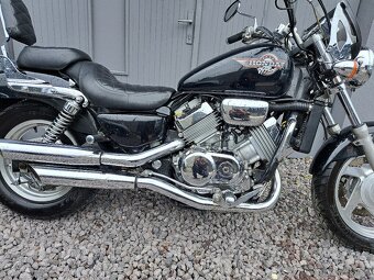 Honda magna - 2