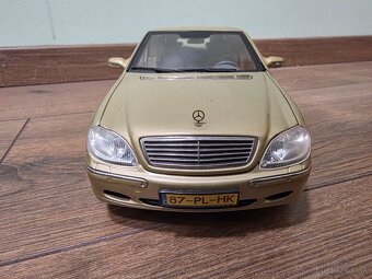 Mercedes Benz S600 W220 S-Klasse Pullman Model 1:18 - 2