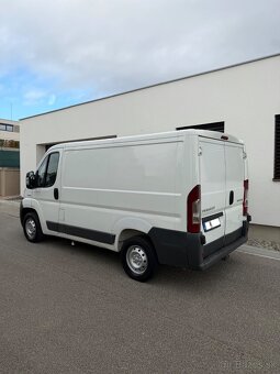 PEUGEOT BOXER / 2,2HDI / ŤAŽNÉ / KLIMATIZÁCIA / NOVÁ STK - 2