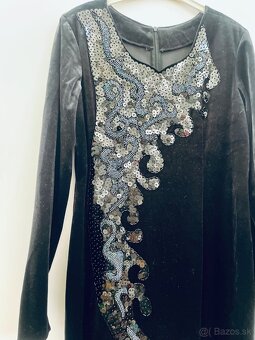 Luxusné zamatové šaty - 2