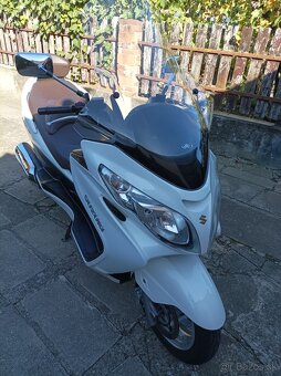 Suzuki Burgman AN400 - 2