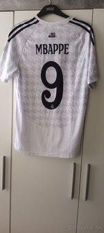 Tricko velkost S ako Nove - 2