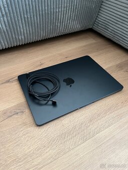 Apple Macbook Air M2 8GB 256GB - 2