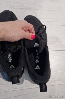 dámske tenisky Adidas, v. 36 2/3 - 2