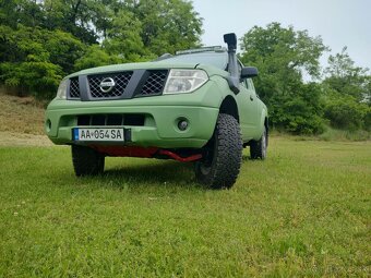 Nissan Navara D40 King Cab - 2