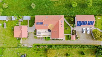 Na PREDAJ jedinečný rodinný dom 438m2 s veľkolepým pozemkom - 2
