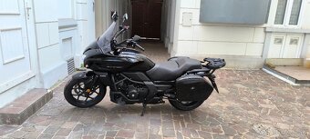 Honda CTX 700 DCT - 2