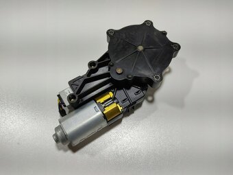 Ponukam Audi TT TTS 8S stresny motor kabrioletu 8S7871601 - 2