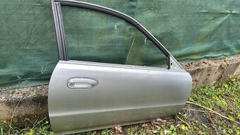 Predám dvere sklo zadné čelo blatník Honda prelude 92-96 - 2