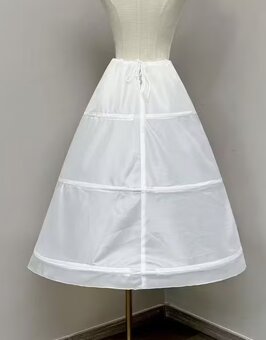 Nový kruh pod svadobné šaty - 2